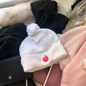 Tinder beanie